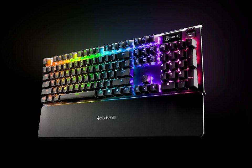 SteelSeries1 mekanik klavye