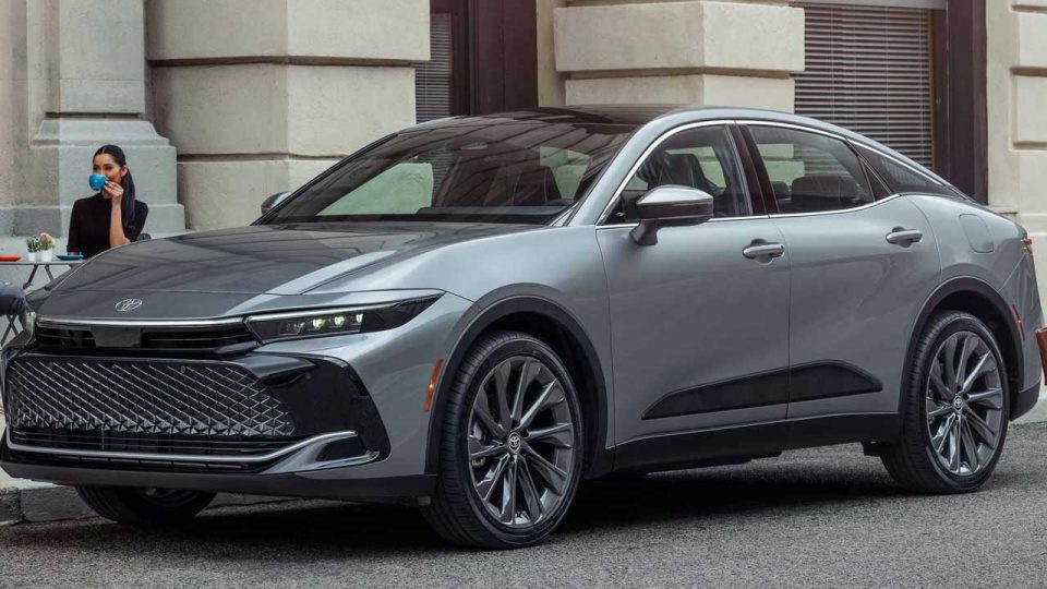2023 Toyota Crown