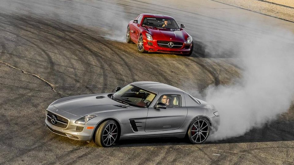 mercedes otonom drift modu