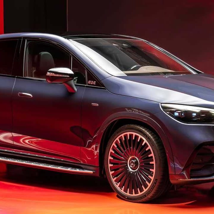 Mercedes-Benz EQE Elektrikli SUV Tanıtıldı: Hayran Bırakan Tasarım Mercedes Benz EQE 1 3 720x720 - Mercedes-Benz EQE Elektrikli SUV Tanıtıldı: Hayran Bırakan Tasarım