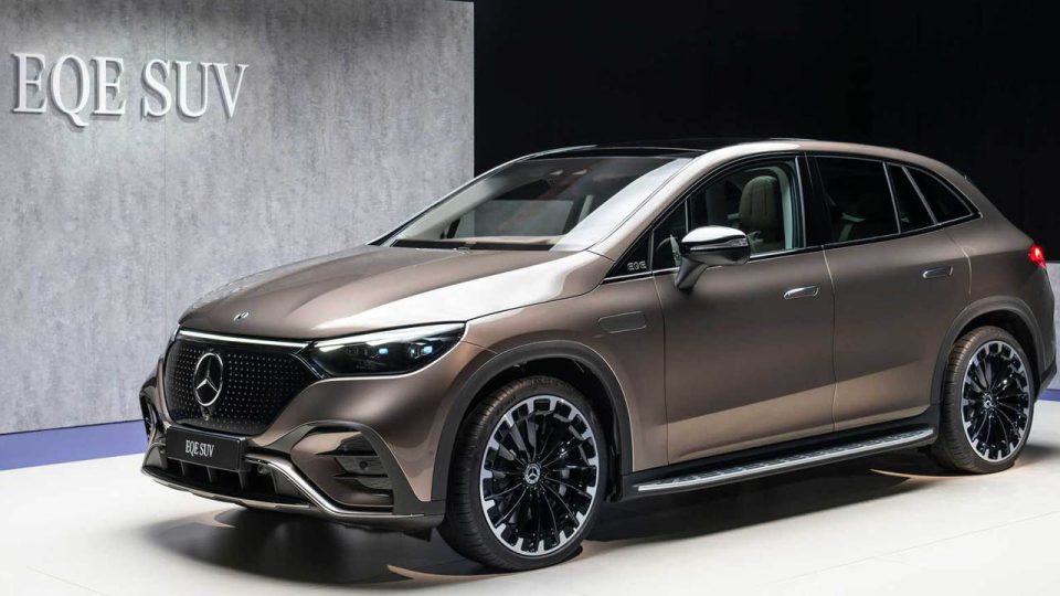 Mercedes-Benz EQE Suv