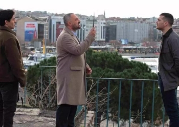 &Ccedil;ağatay Ulusoy&rsquo;un Gaddar Dizisi İzlenme Rekoruyla Başladı