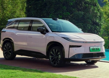 Toyota bZ3X Tanıtıldı: Elektrikli SUV&rsquo;larda Yeni Bir Rakip!